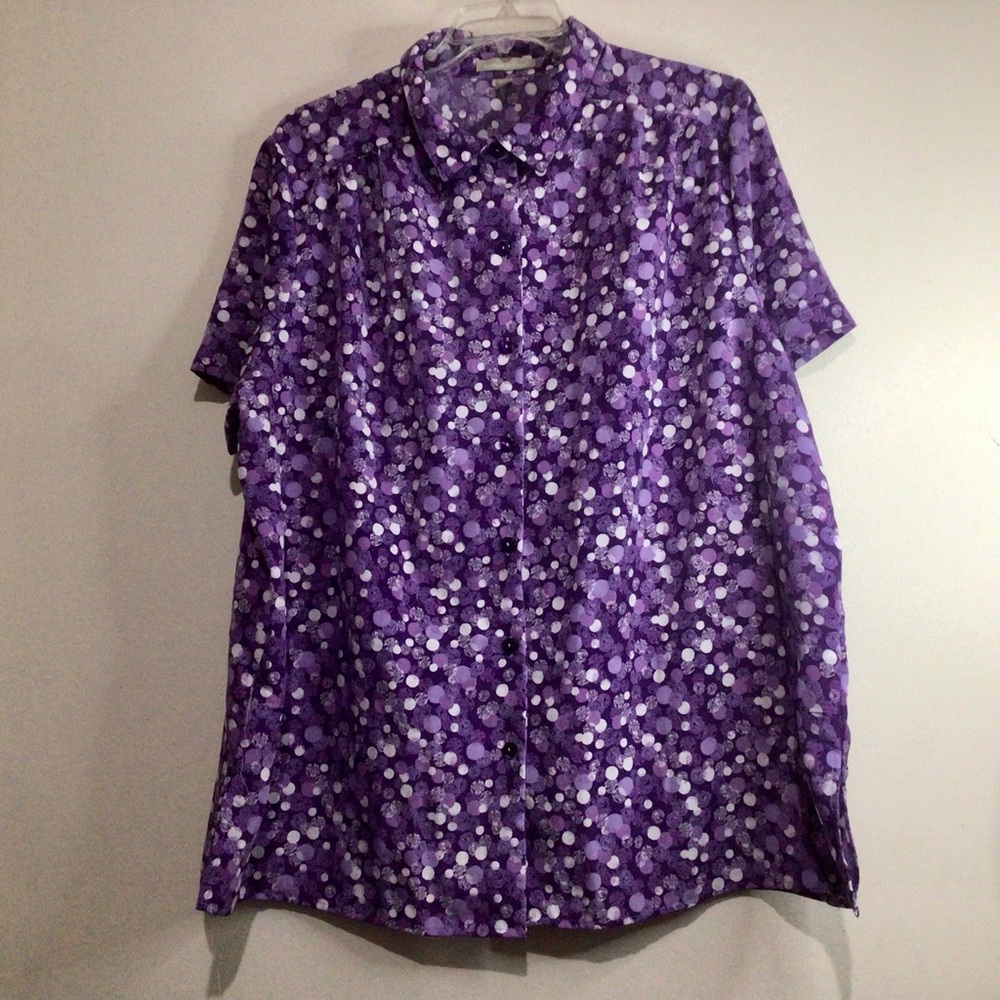 Woman Within Purple Blouse With Circle Pattern. Size 22-24